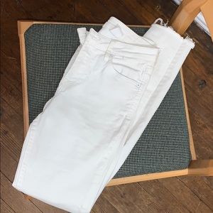 Cute white skinny jeans